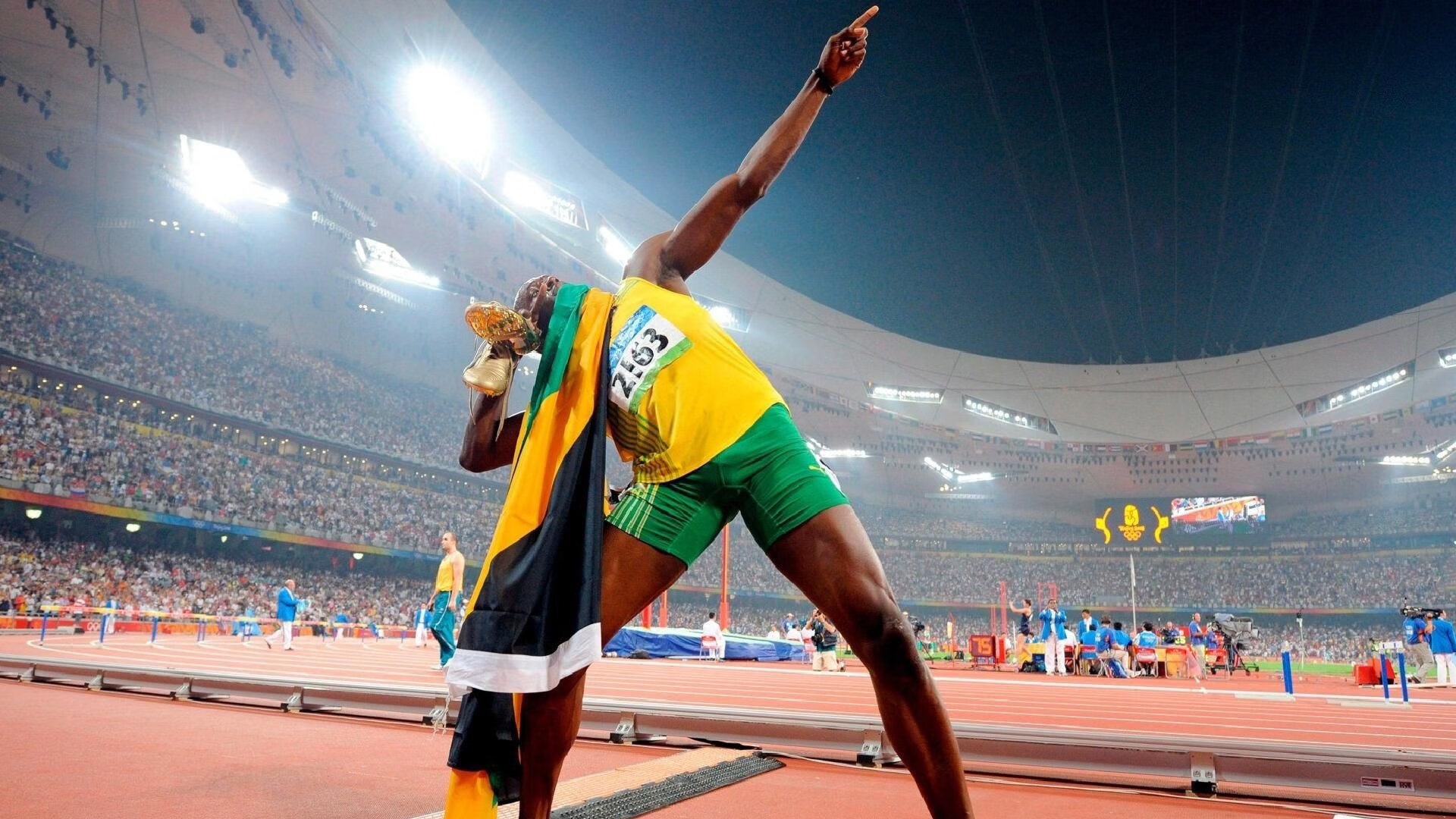 曼城保持控场优势打出全面压制，曼城状态