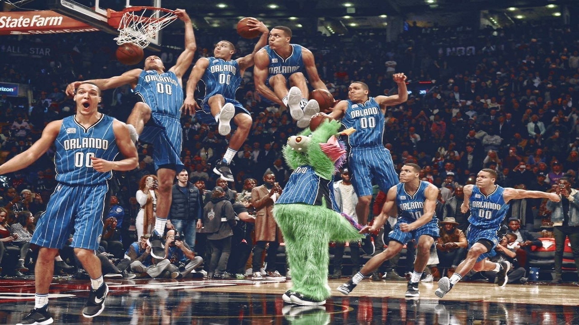 独行侠内外线配合默契击退来犯之敌，独行侠防守